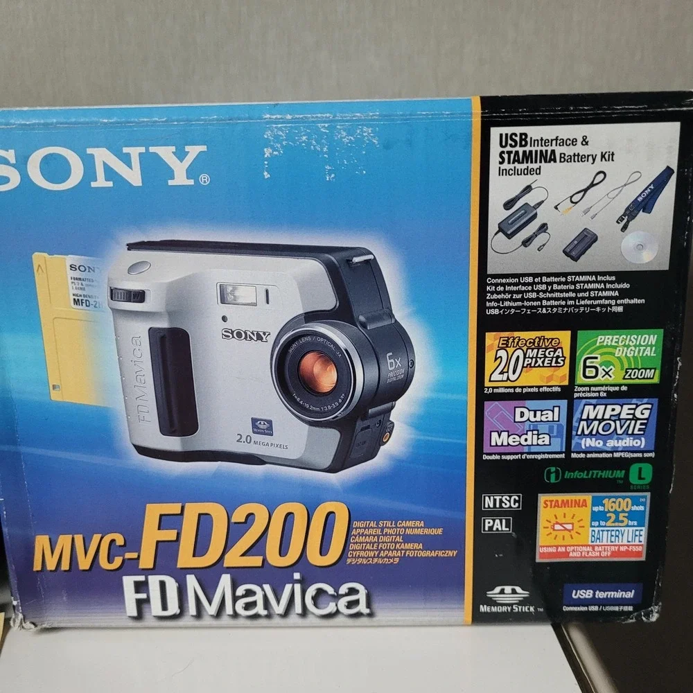 Vintage Sony Digital Mavica MVC-FD200 Camera Bundle - Complete in Box (CIB)
